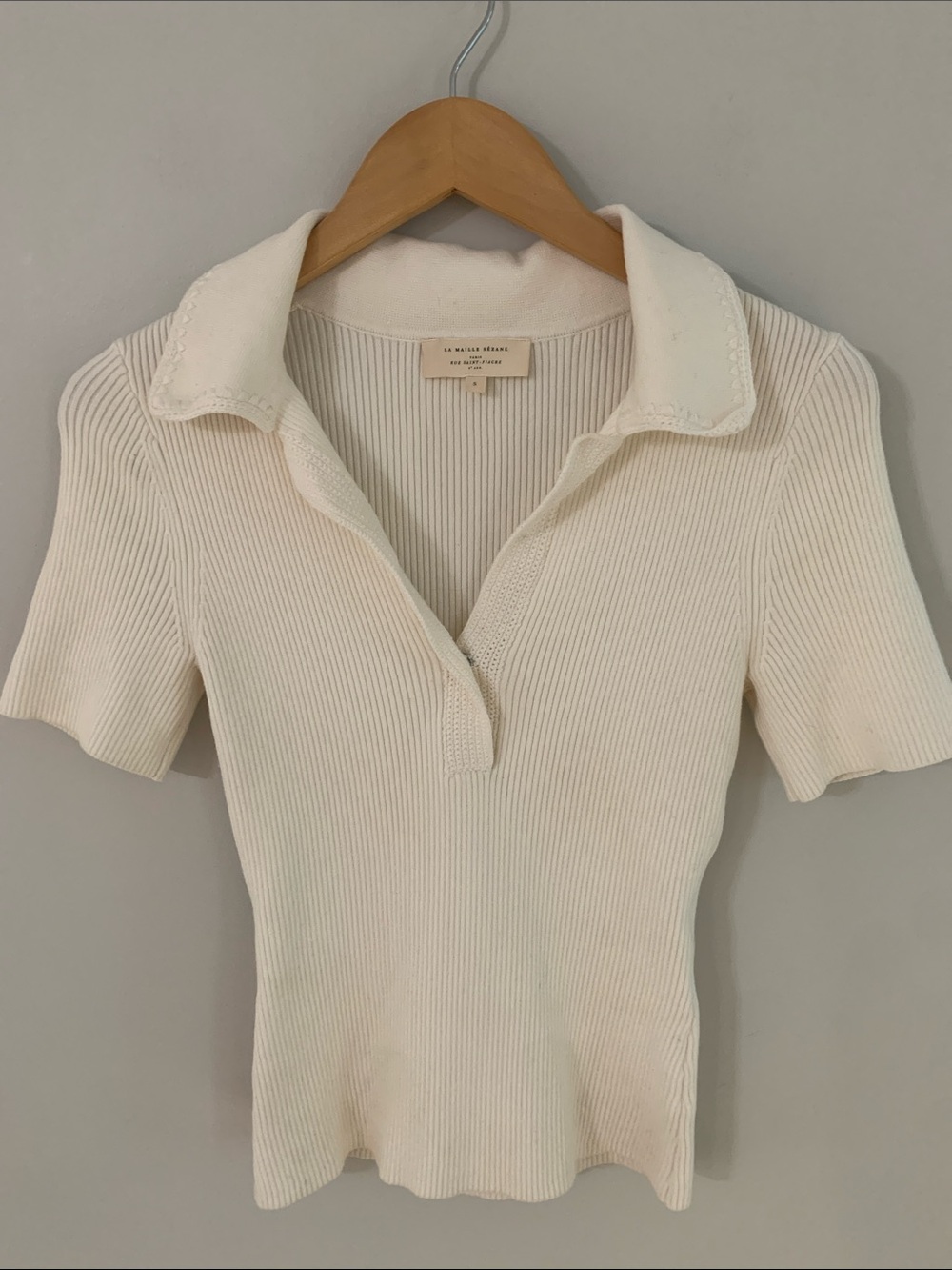 Sezane Merino Wool Ribbed Knit Polo Collar Short Sleeve Sweater Cream Small